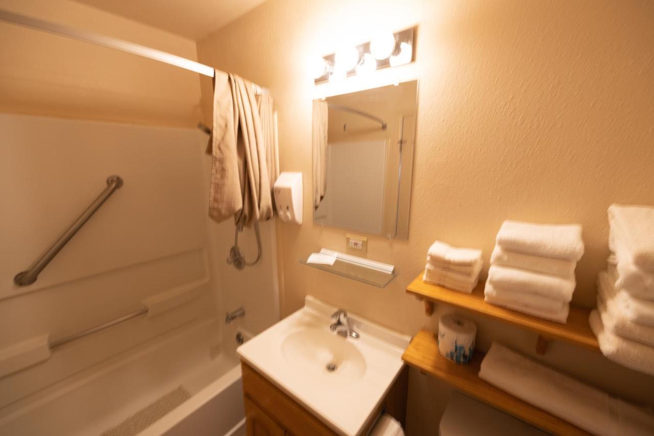Woodland Motel Салида Экстерьер фото